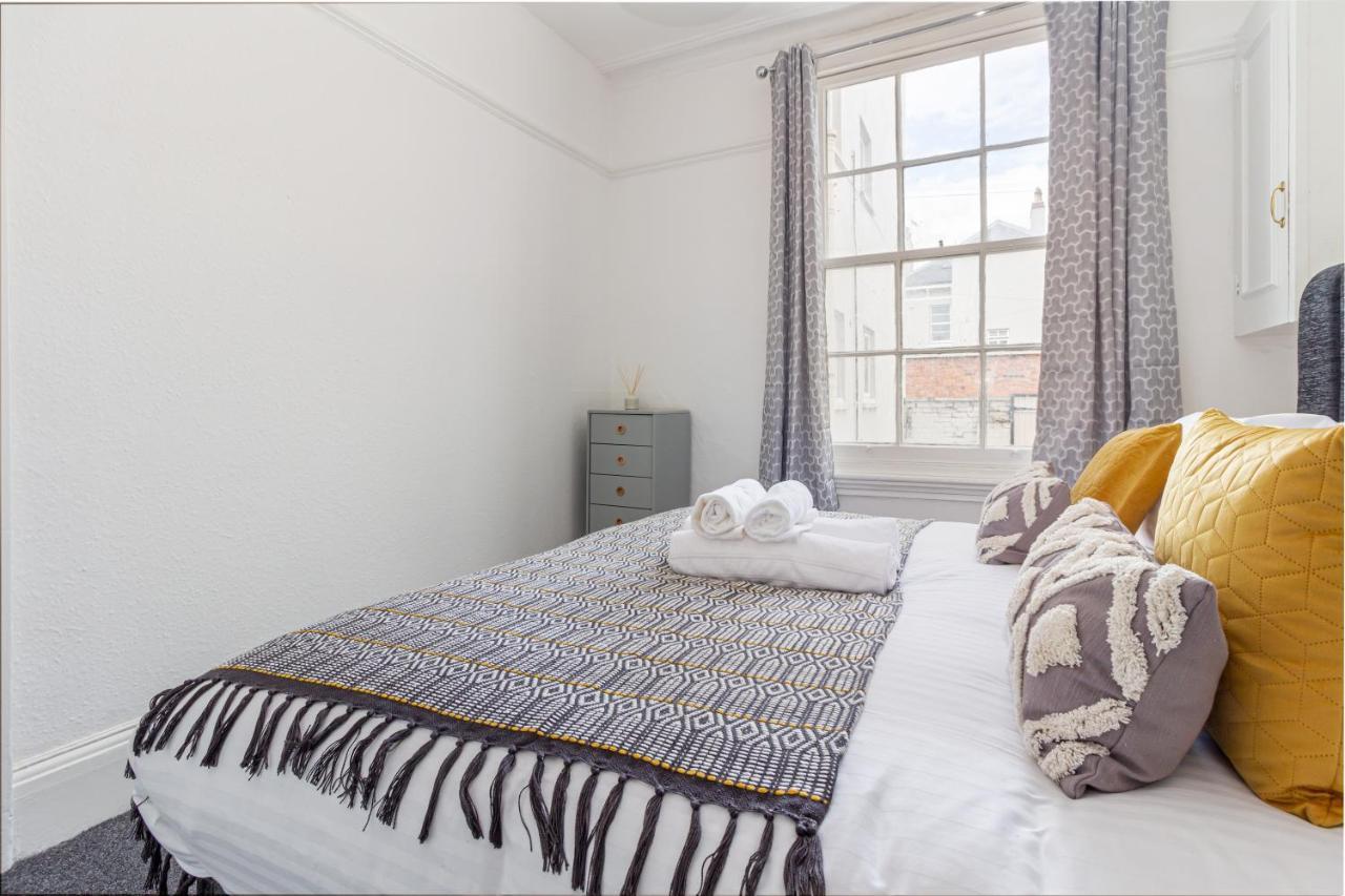 Cheltenham City Centre - 1 Bedroom Apartment Buitenkant foto