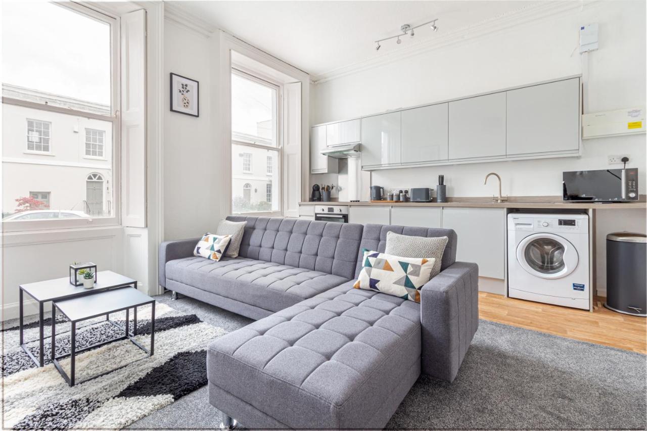 Cheltenham City Centre - 1 Bedroom Apartment Buitenkant foto